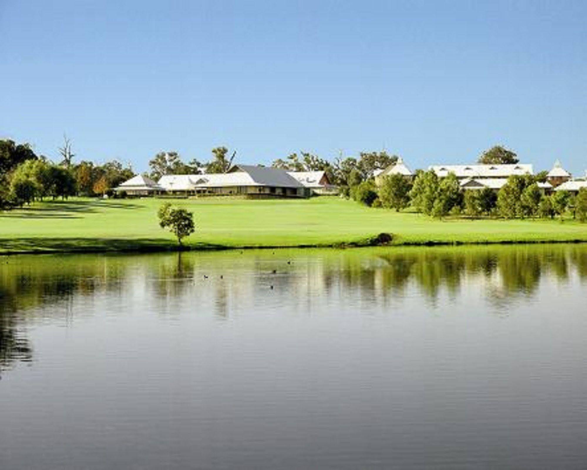 Mercure Bunbury Sanctuary Golf Resort Dış mekan fotoğraf